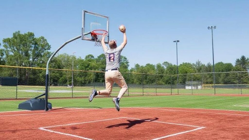 What is a Baseball Rebounder?